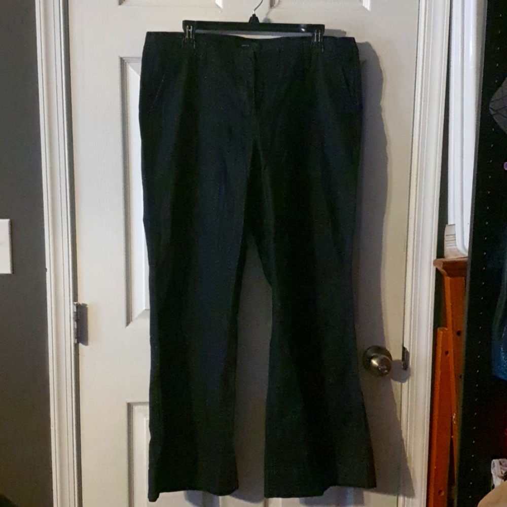 3/$15 New York and Co stretch denim pants